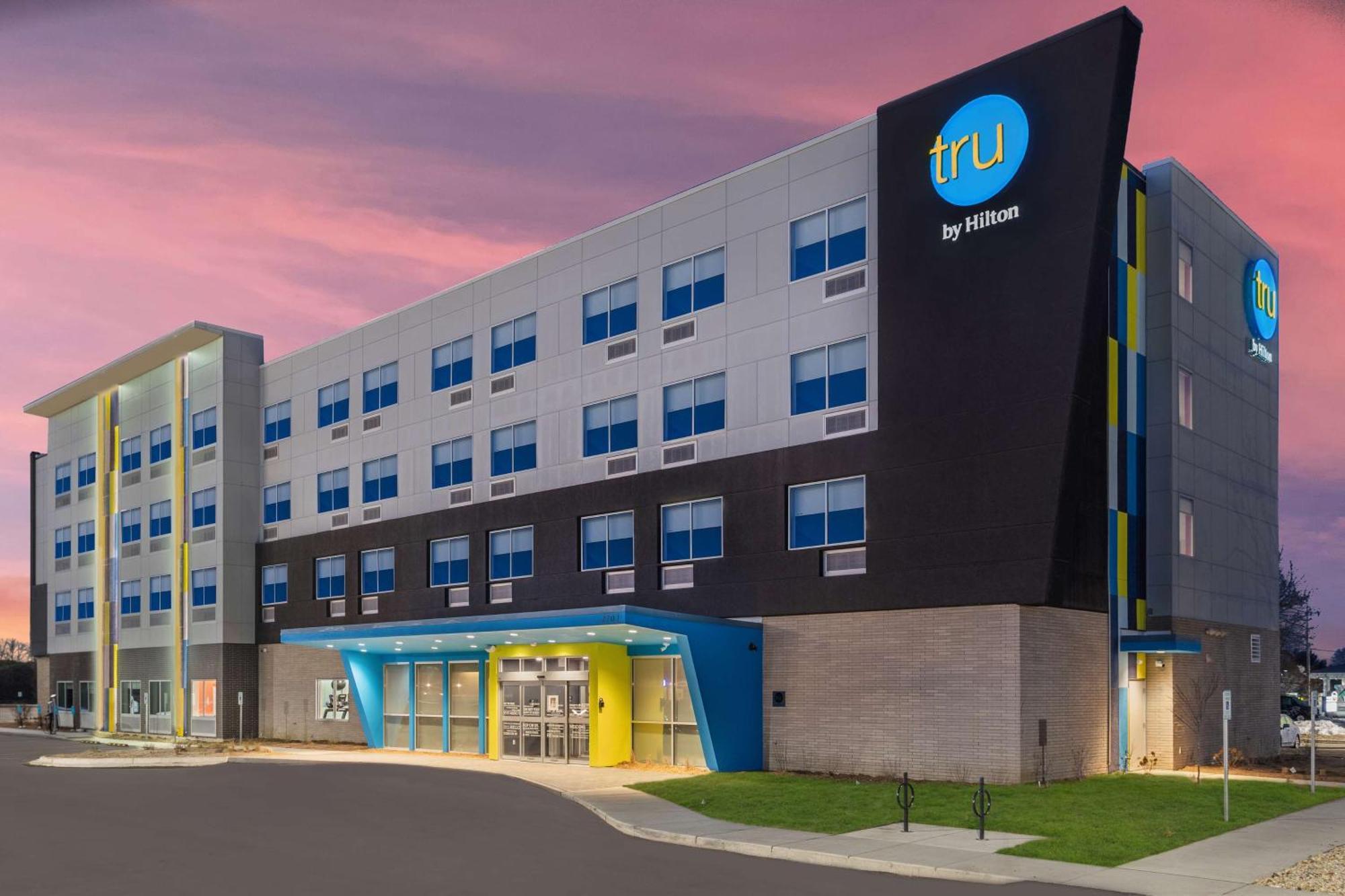 Tru By Hilton Janesville Esterno foto